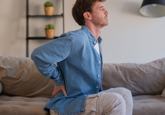 Improvement with activity, worsening with rest ​